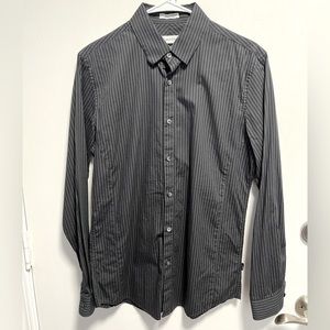 Calvin Klein Mens Button- Down Dress Shirt